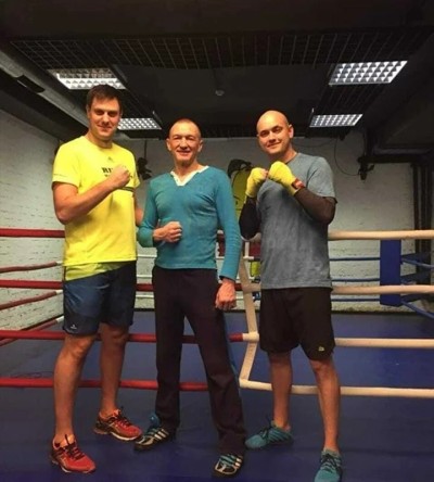 Тренировки по боксу групповые Клуб единоборств "Груша" (разовая тренировка) - купить в Малой Кульше